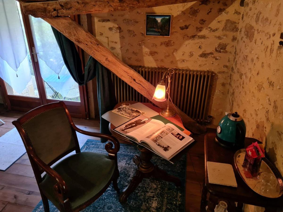 Ferme De Tayac - Charme Avec Pool Hotel Les Eyzies ภายนอก รูปภาพ