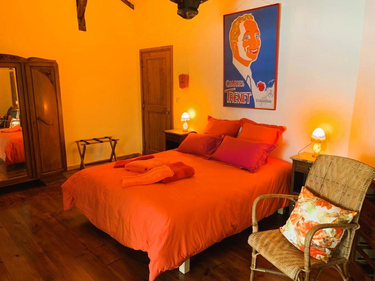 Ferme De Tayac - Charme Avec Pool Hotel Les Eyzies ภายนอก รูปภาพ